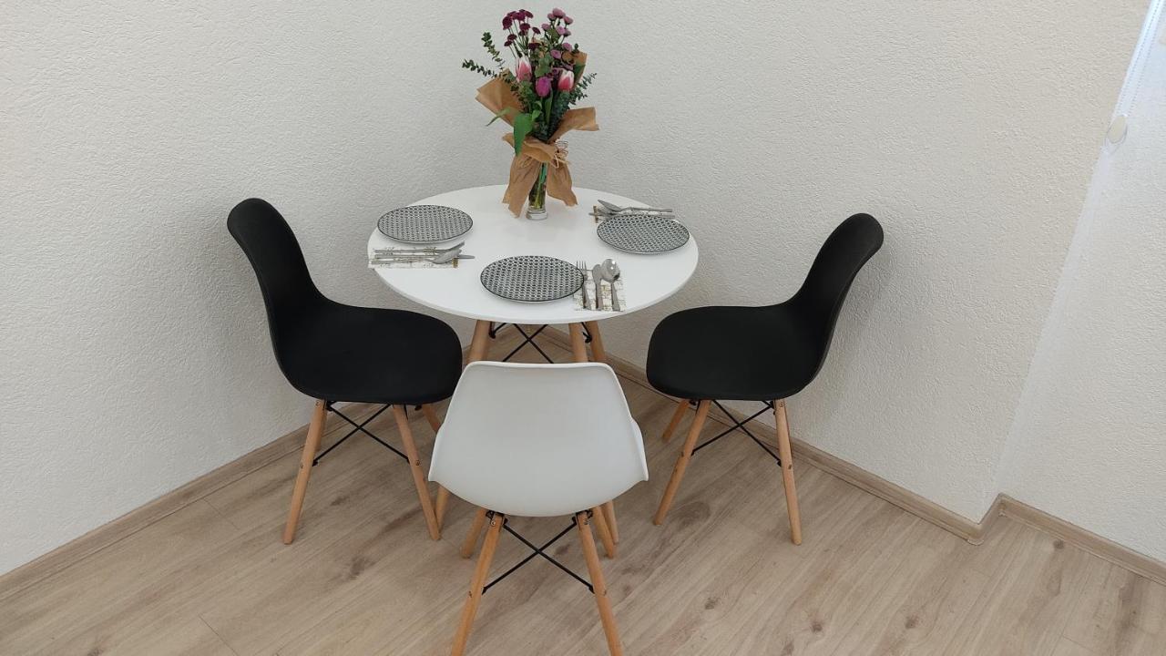 Studio Apartment - A Bit Of Joy Sarajevo Luaran gambar
